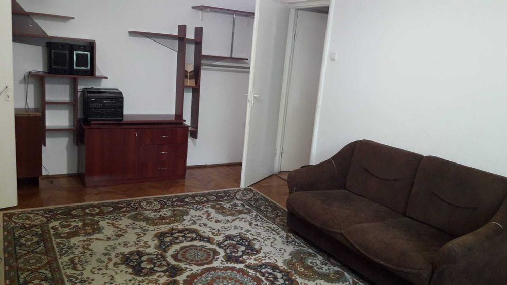 apartament 2 camere de inchiriat