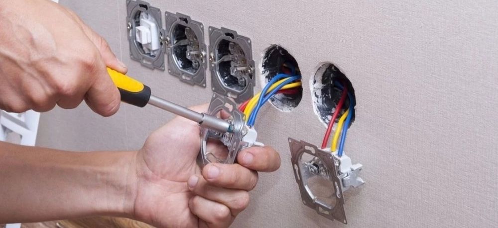 Мастер на все руки (сантехник/плотник/электрик)