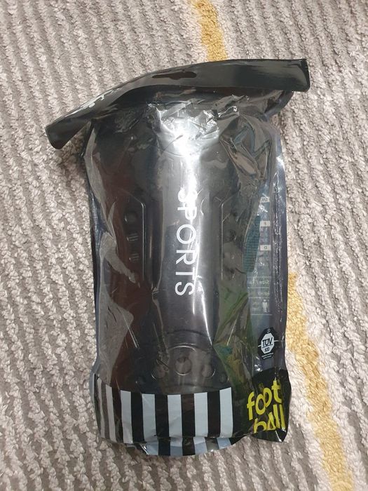 Щитки для футбола