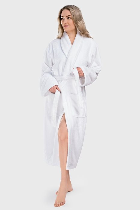 Луксозен мек халат