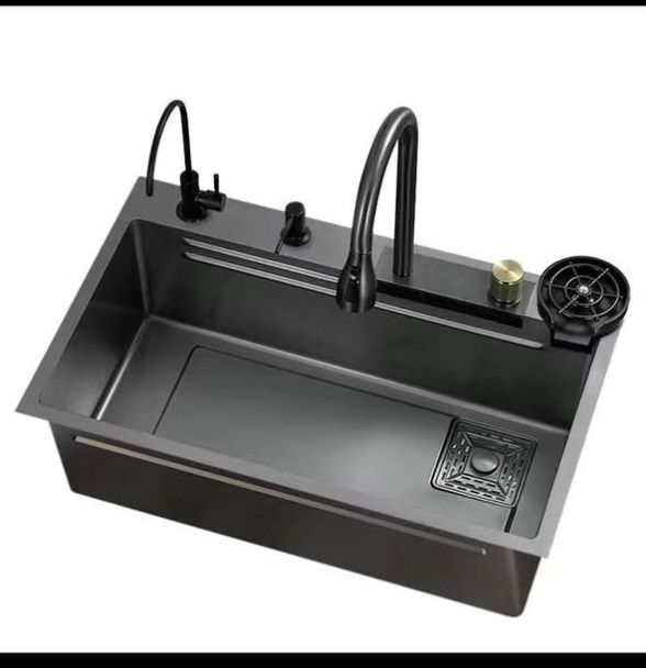 Oshhona uchun zamonaviy rakvina