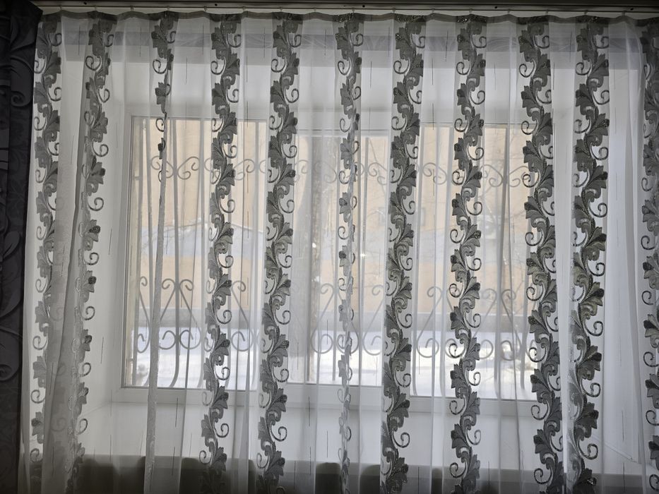 Продаю  тюль.    .