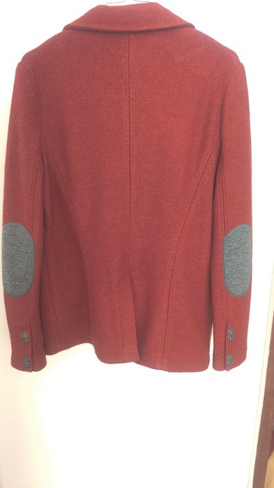 Стилни дамски сака!