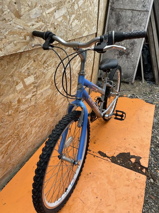 Bicicleta cadru dama La Fontaine roti 24”