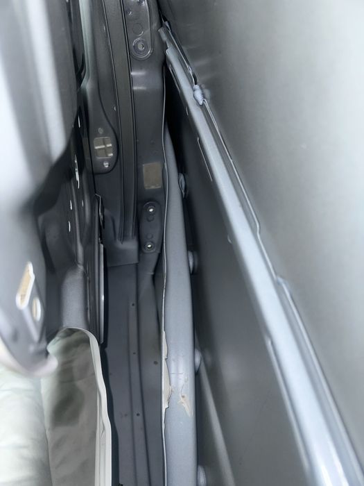 Cobalt 2025 noyabrda chiqqan moshina Eshiklari sotiladi