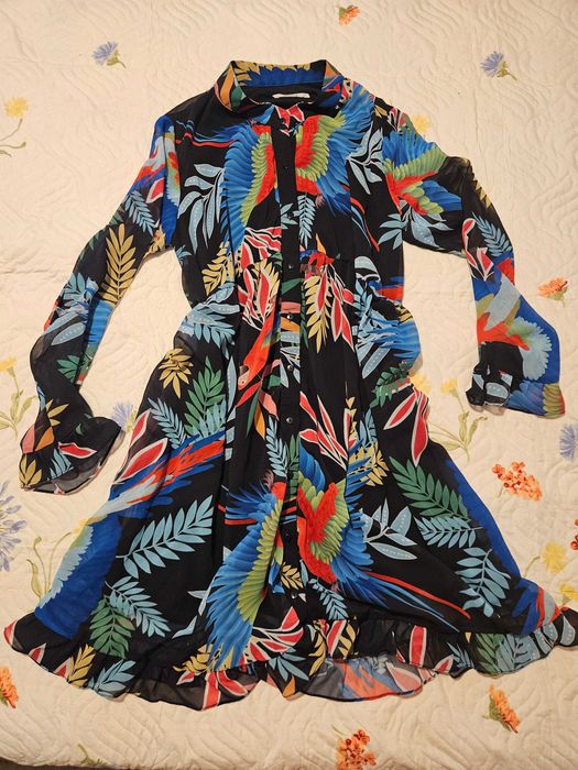 Многоцветни рокли размер L