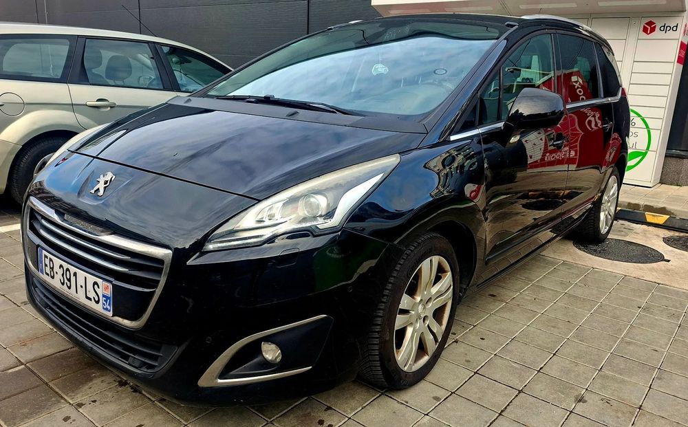 Peugeot 5008 Peugeot 5008 Feline, 2.0 BlueHDI 150CP, Euro 6 , 7 locuri piele, xenon