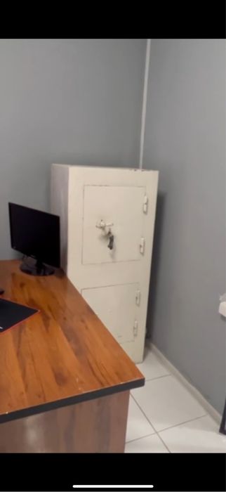 мебель от аптеки. Аптека мебели