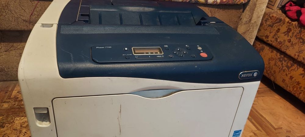 Принтер лазерный цветной Xerox Phaser 7100N
