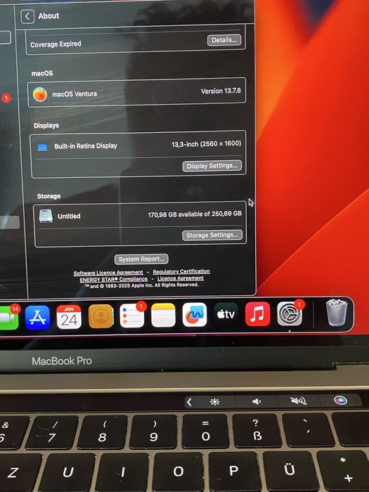 MacBook Pro 13” (2017)