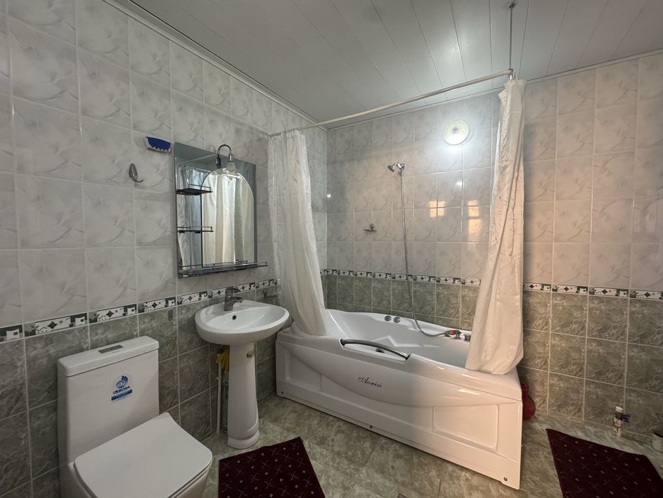 Срочно Шахар Марказида Ховли сотилади! 2.2 соток 119.000$ савдоси бор