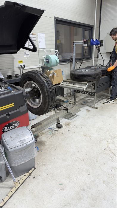 Roti Suzuki Jimny 195/80R15 AT-uri