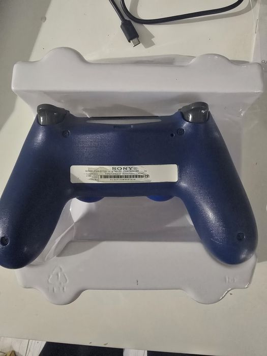 Контролен - Джойстик PS4 SONY  плейстейшън 4 - син