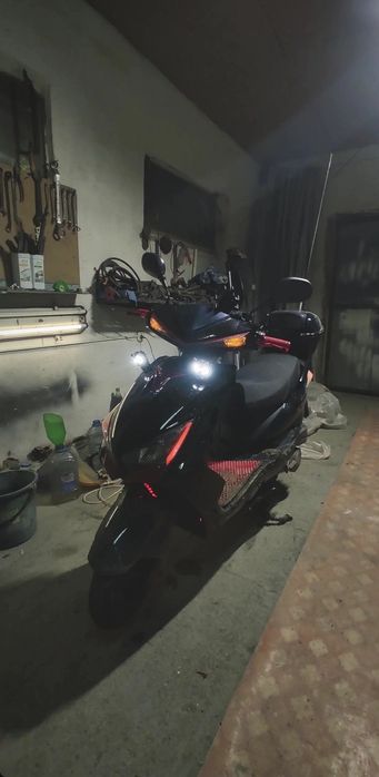 Скутр М8 ПРО 150 кубов на УЧЕТЕ СТОИТ