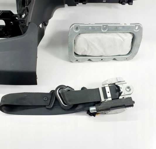 Ford B Max kit airbag / plansa de bord / set centuri siguranta