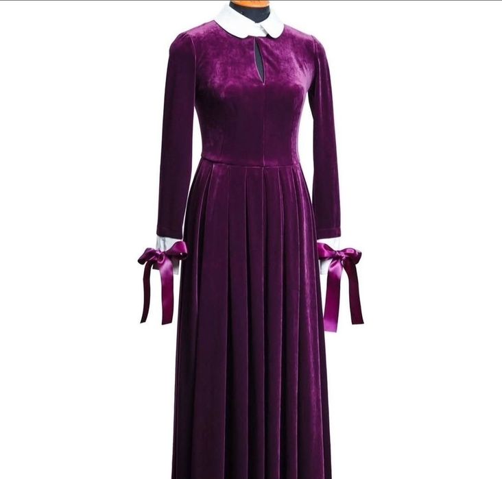 Продаётся платье