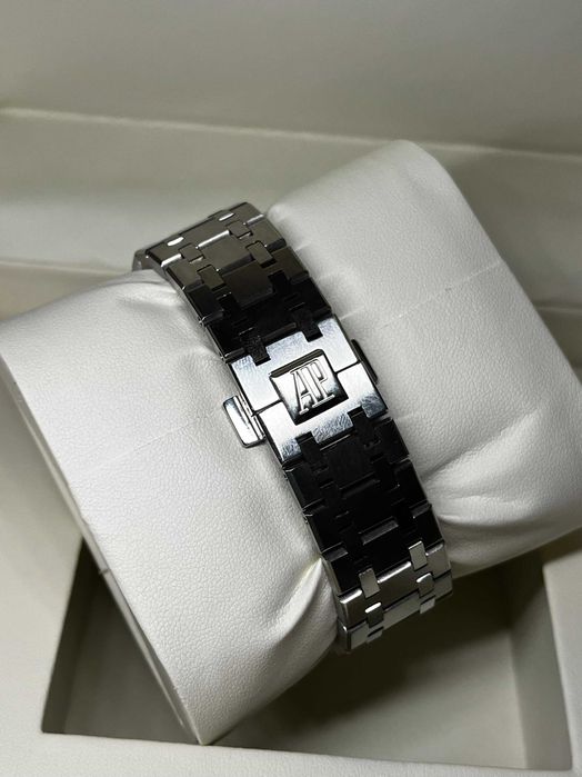 Часовник Audemars Piguet Royal Oak – Skeleton