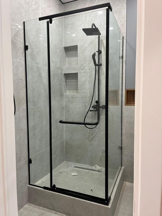 Душ перегородки, ванна перегородка.