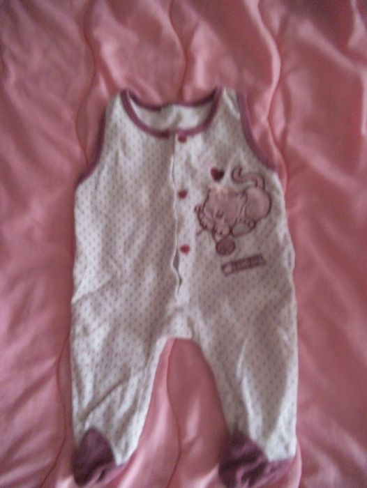 Детски и бебешки дрехи