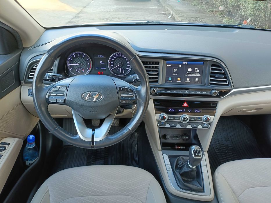 Hyundai Elantra 2020 Highway 78000 km