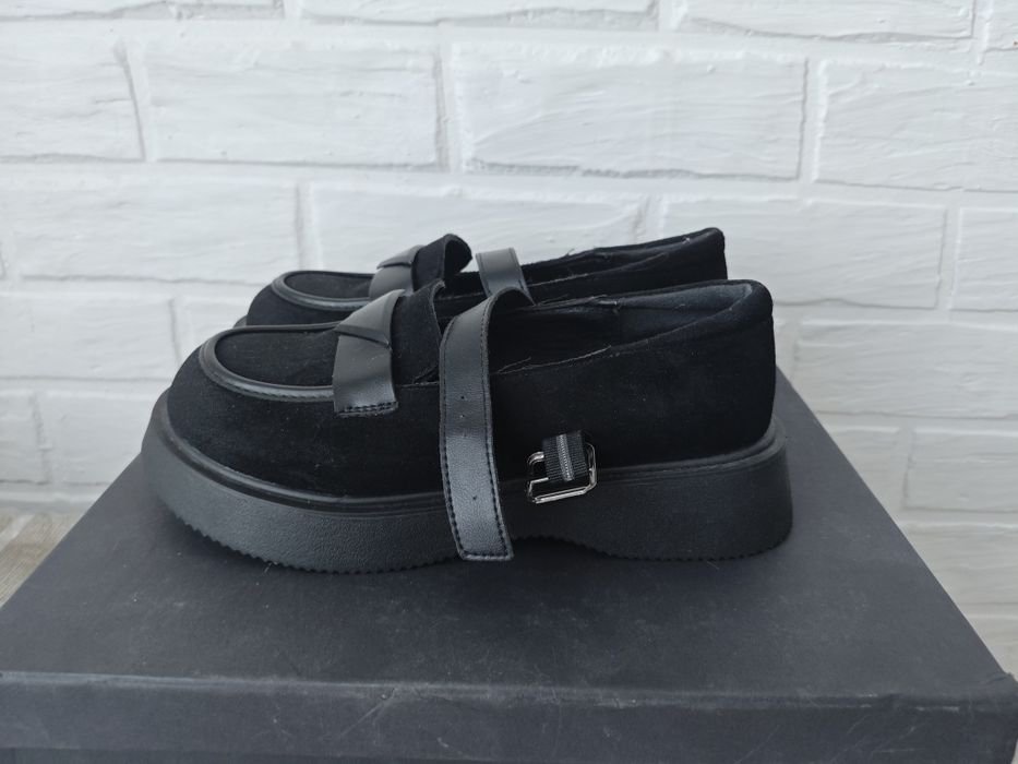 Продаются лоферы