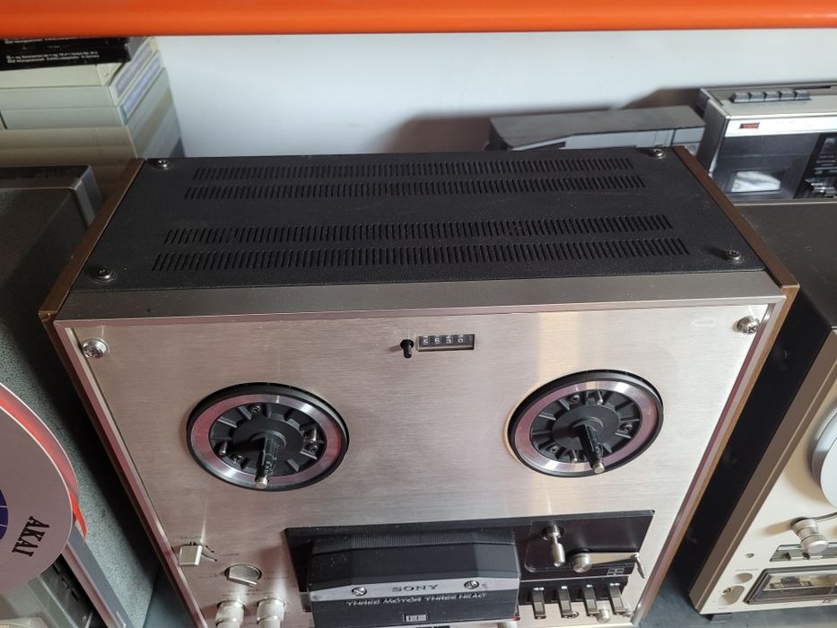 Magnetofon Sony TC 645