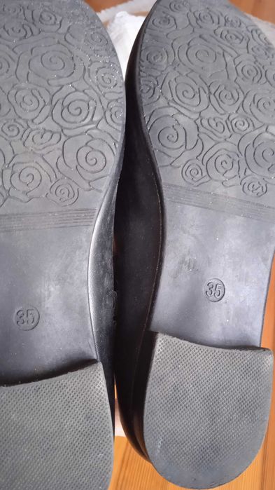 Черни официални обувки 35 номер