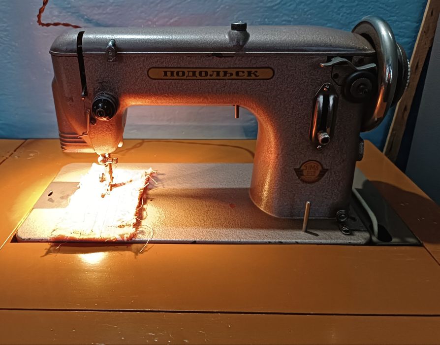 Швейная машина Подольск (класса 100)