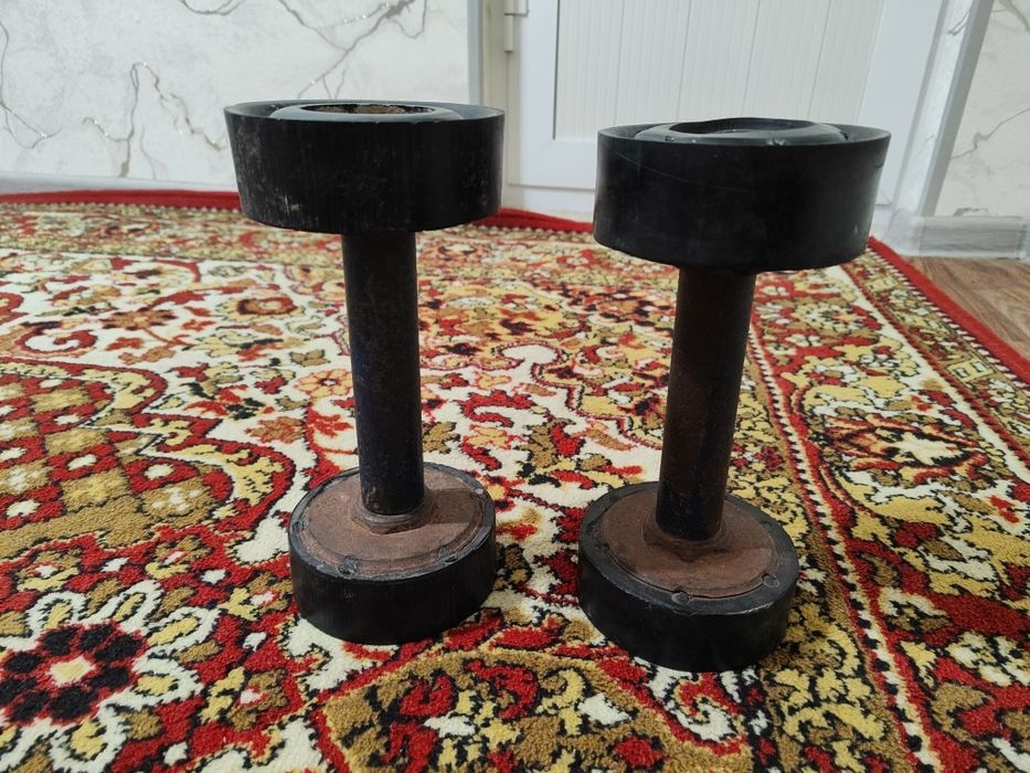 Гантели 3,5*2=7 кг сотилади