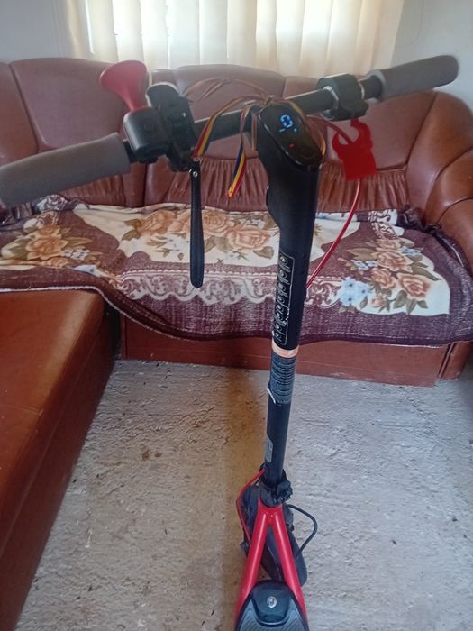Trotinetă electrică ninebot de vânzare preț 1000 lei