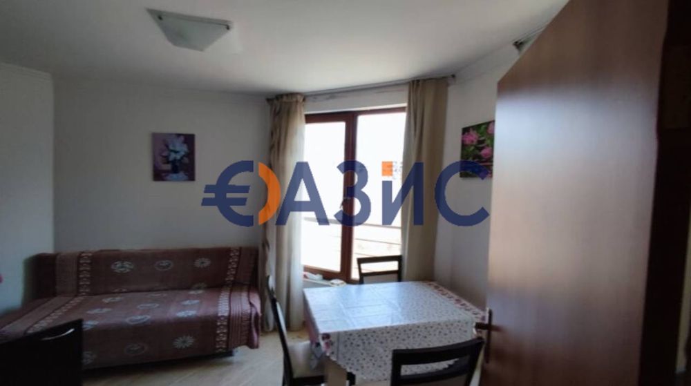 Продава се Двустаен апартамент в Свети Влас - 63 кв.м за 1064 €/кв.м - Снимка #5