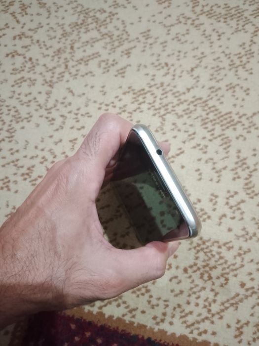 Samsung j1 (2016)