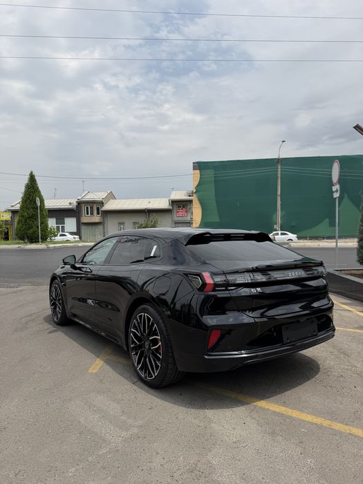 Zeeki 001 you z sport full