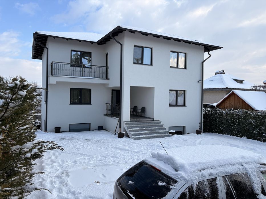 Vand casa zona A in Mun Falticeni