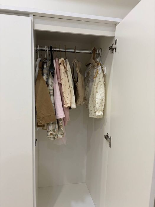 Шкаф для одежды белый