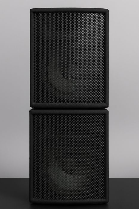 Продаю комплект звукового оборудования