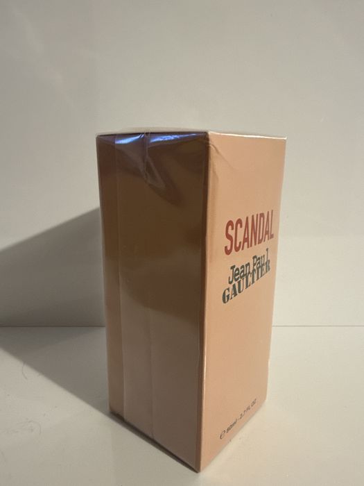 Parfum scandal jean paul gaultier