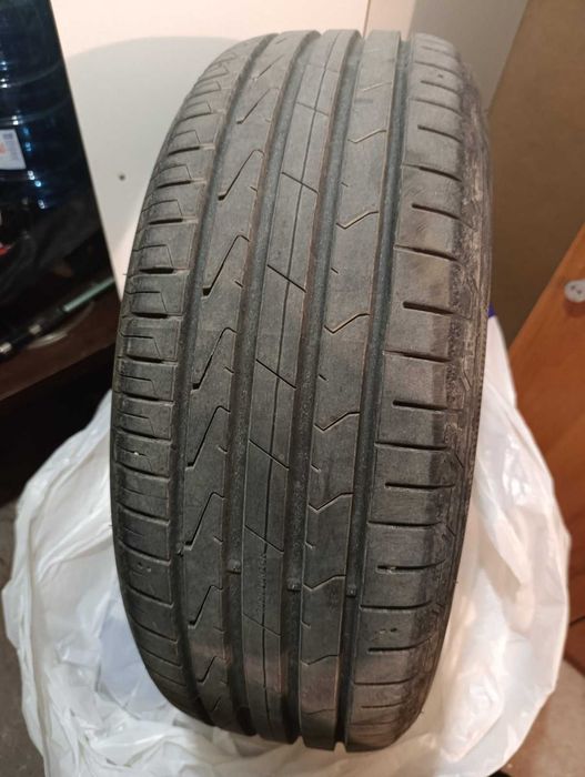 4 Бр. летни гуми Hankook Ventus Prime 3 215/60/R17 96H    DOT 3325 Нови