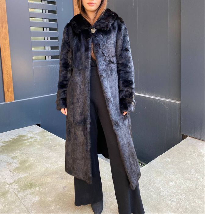 Натуральные норковые шубы хорошего качества  размеры 44-48