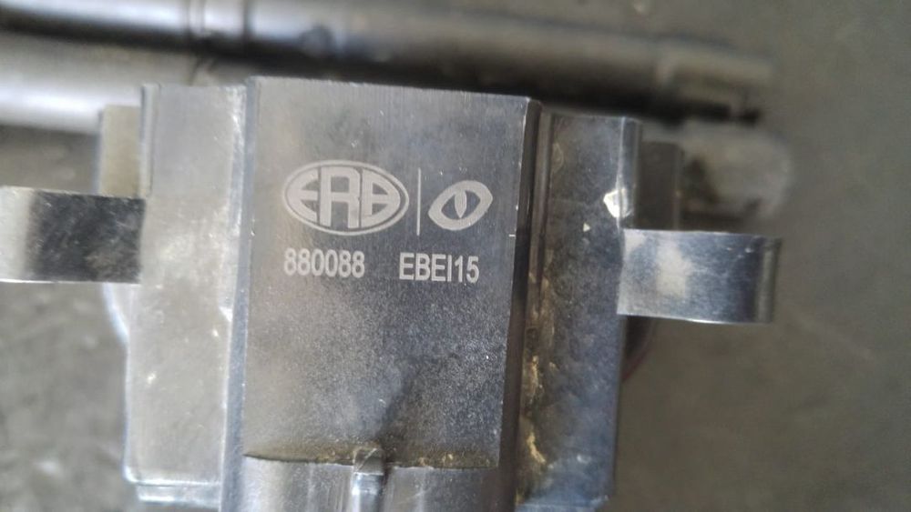 Bobina inductie 1.2 b d4fd740 renault clio 3 880088 ebei15