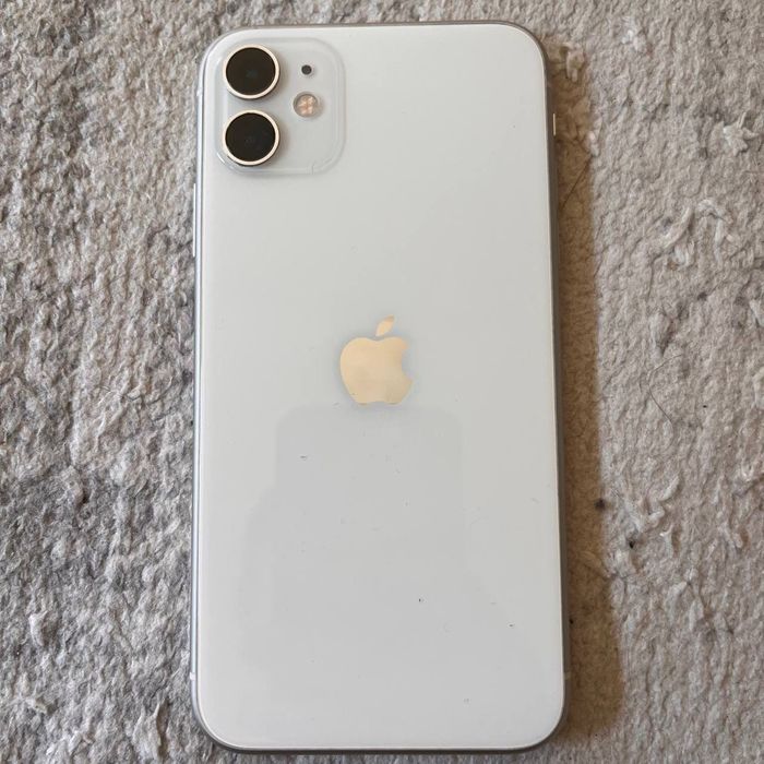 Айфон 11 сатылады