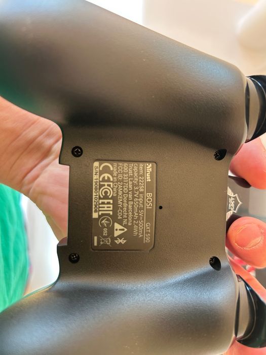 Trust BOSI GTX 590 wireless gamepad