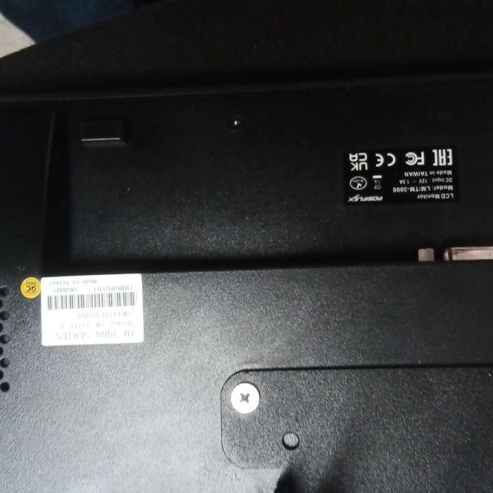 Ecran touch pentru POS si scanner cod bare