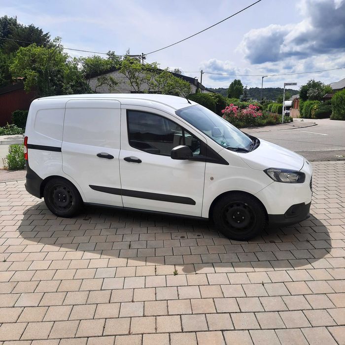 FORD Courier 2019 — imagine 2