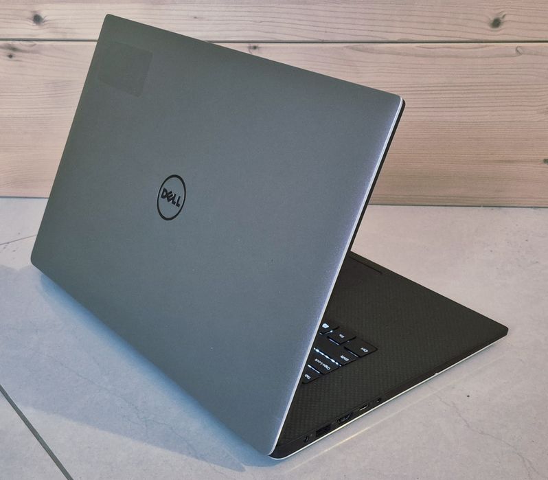 Laptop Dell i7 6820HQ 16GB Quadro NVMe 512GB