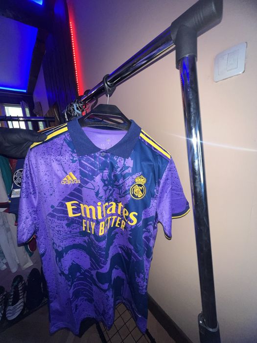 Чисто нови тениска на реал мадрид