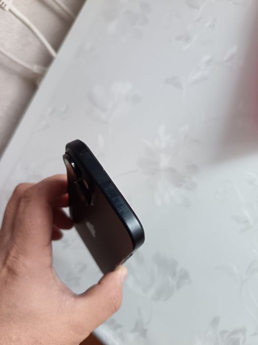 Айфон 15 на 256 гб