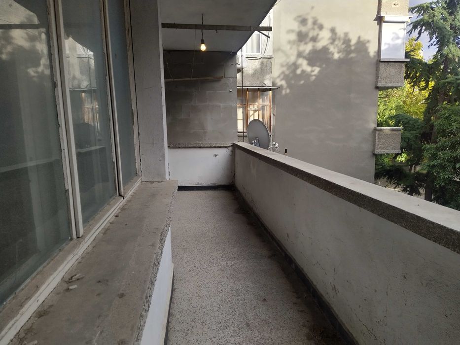 Продава се Многостаен апартамент в Силистра, Център - 128 кв.м за 558 €/кв.м - Снимка #3