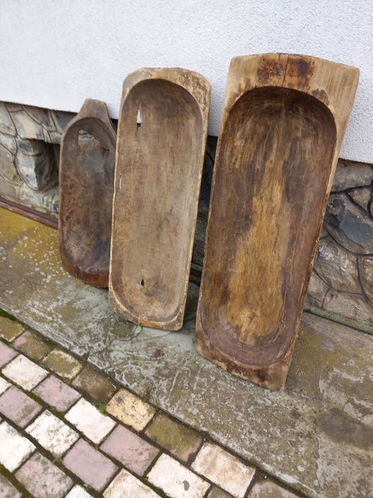 De vânzare 3 coveți vechi