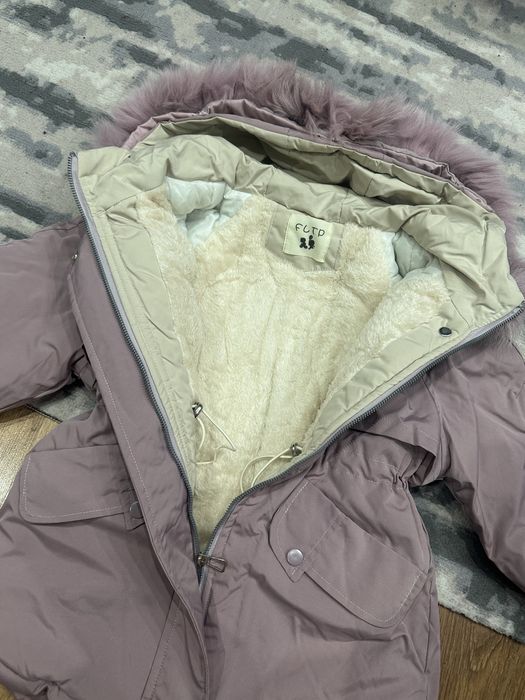 Новая куртка на девочку